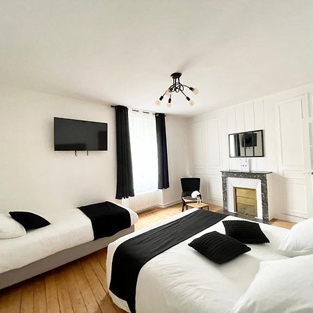 La Demeure Des Hotes 10 Minutes De Disney Couilly-Pont-aux-Dames Luaran gambar
