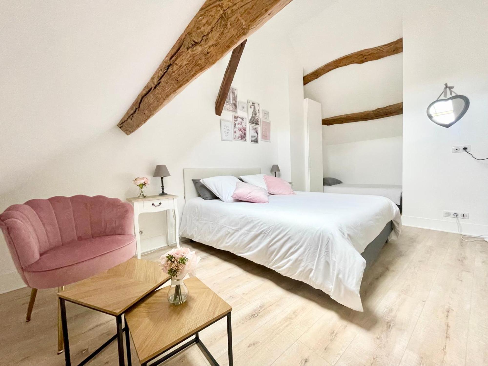 La Demeure Des Hotes 10 Minutes De Disney Couilly-Pont-aux-Dames Luaran gambar